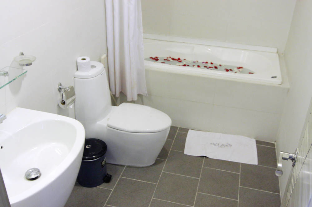 Mai Vuong Saigon Hotel Ho Chi Minh City Bagian luar foto